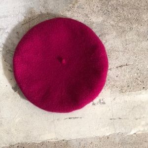 Fuchsia Beret